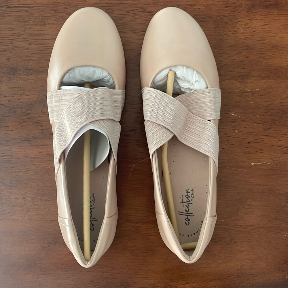 Clarks- Women’s Shoe- Brand New/In Box Size 9W